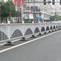 三門峽道路市政施工與小區設施 隔離欄/護欄桿的工廠直銷解析